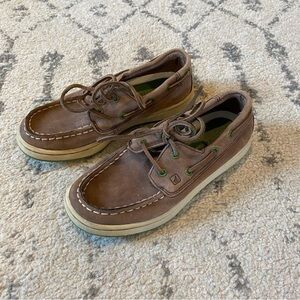 Boys Sperry brown leather boat shoes size 12M